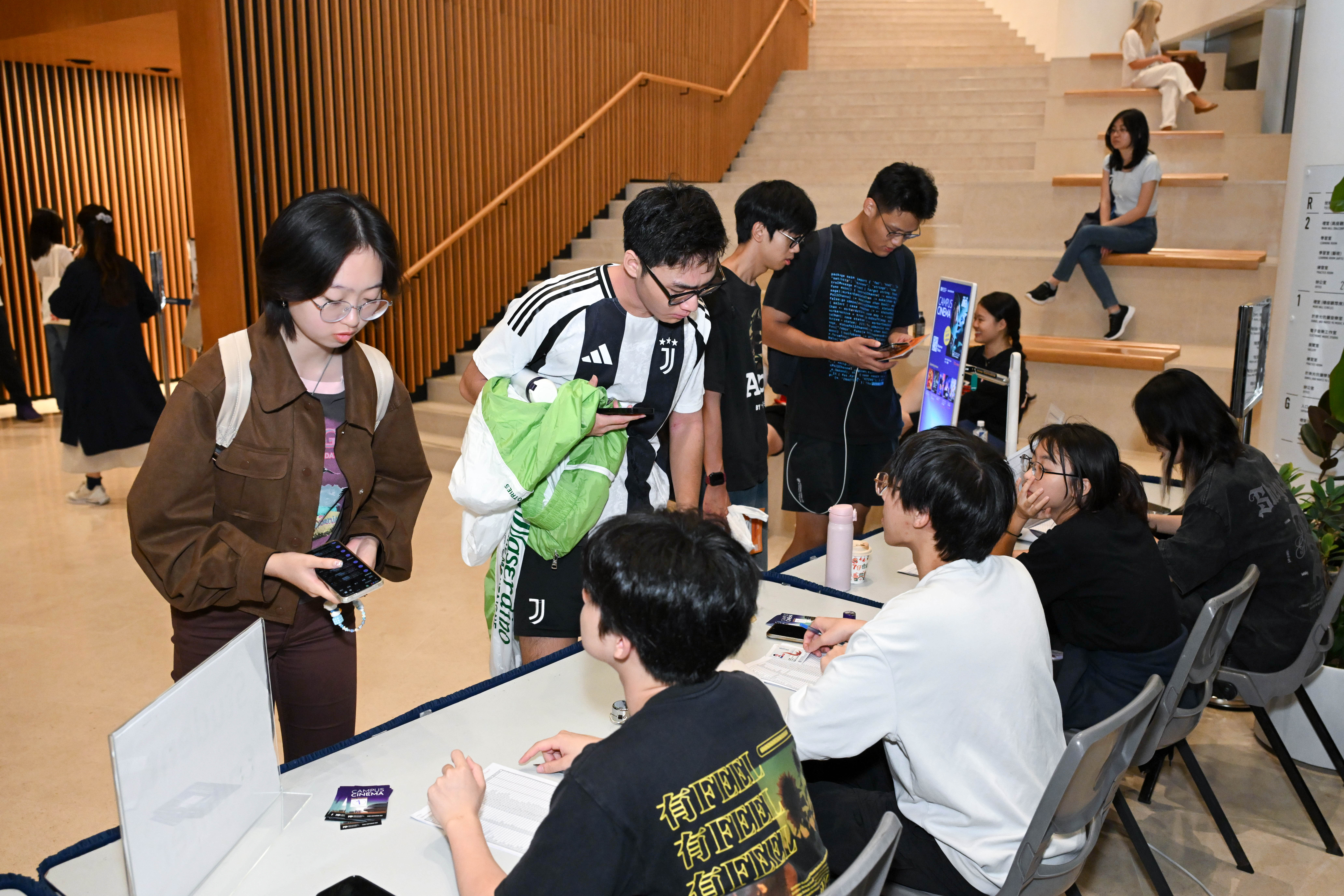 camp_cine_p21816_01_015.jpg