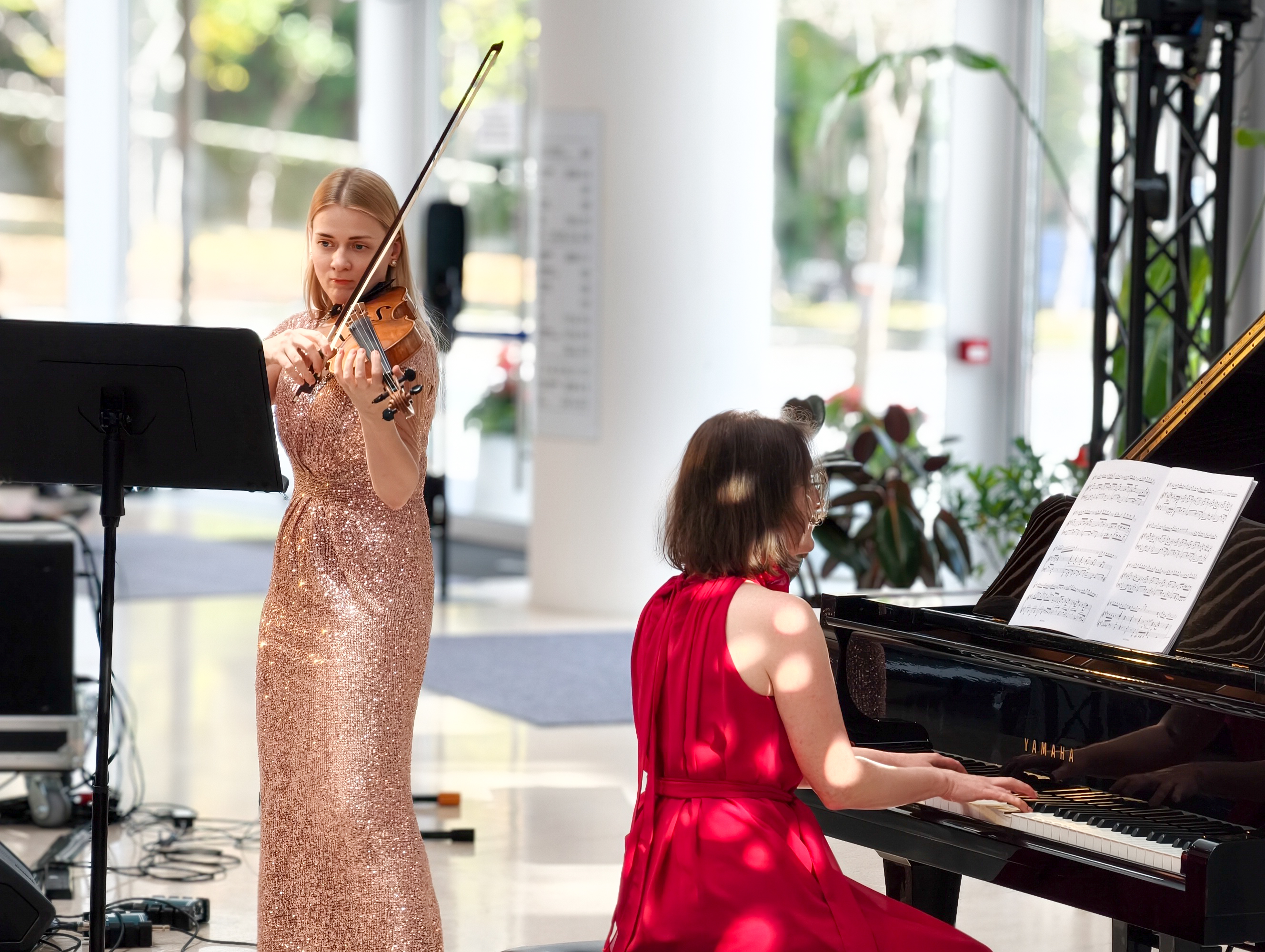 lunchtime_performance