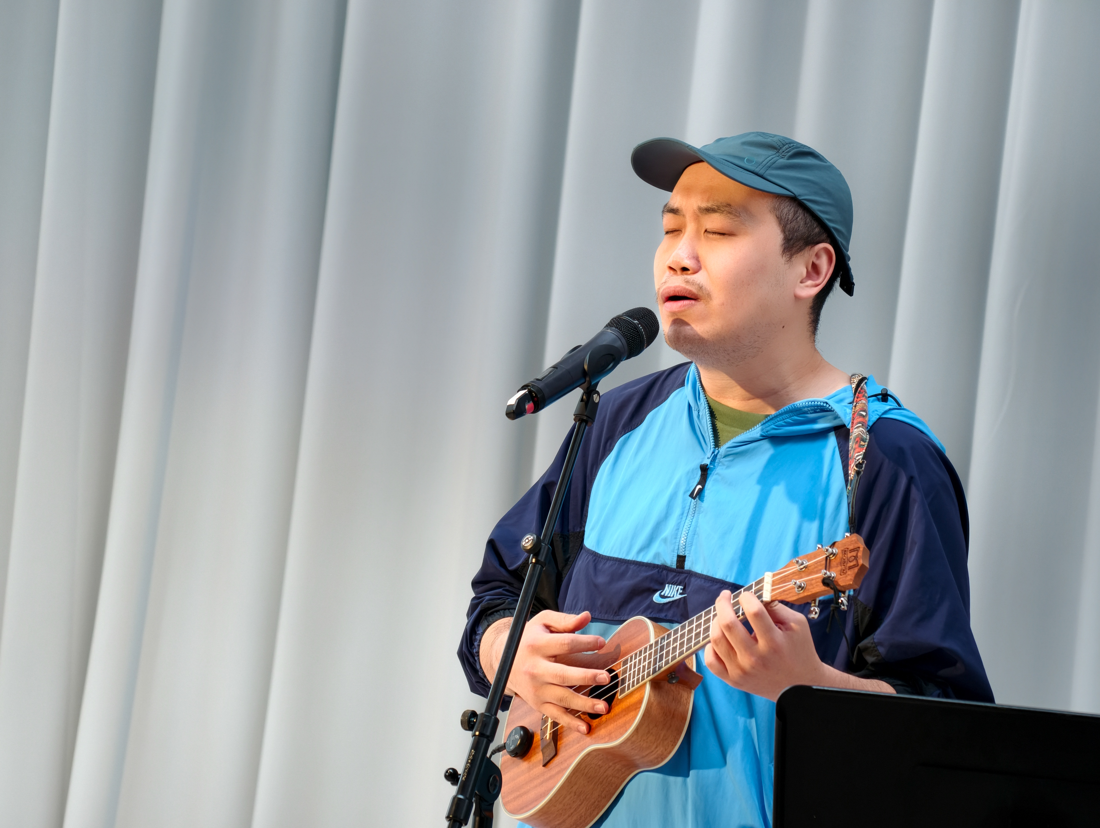 lunchtime_performance